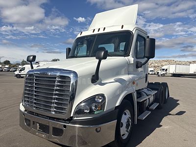 2018 Freightliner CASCADIA 125