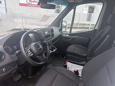 2021 Mercedes-Benz F2CA74 SPRINTER