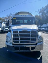 2018 Freightliner CASCADIA 125
