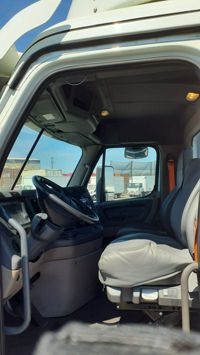 2019 Freightliner CASCADIA 125