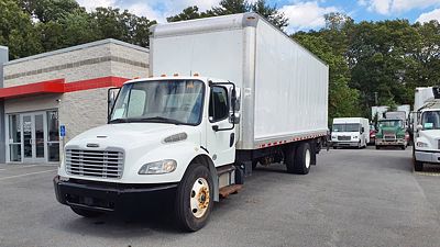 2018 Freightliner M2 106