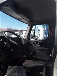 2016 Freightliner M2 106