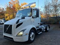 2019 Volvo VNR42T 300
