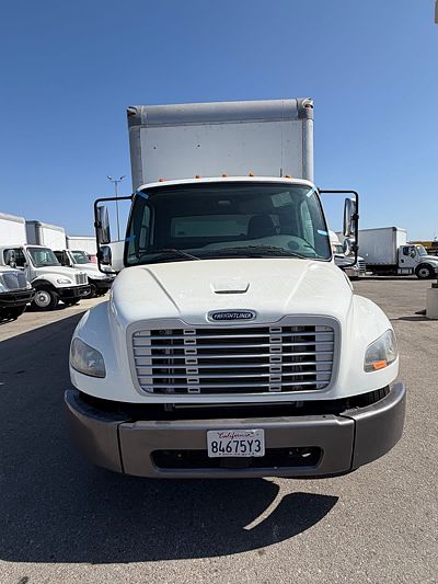 2018 Freightliner M2 106
