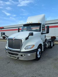2019 International LT625