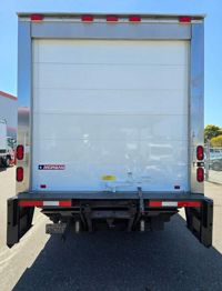 2015 Isuzu NRR