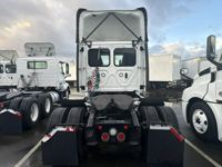2019 Freightliner NEW CASCADIA 126