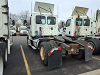 2016 Freightliner CASCADIA 113