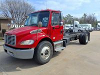 2019 Freightliner M2 106
