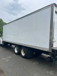 2016 Freightliner M2 106