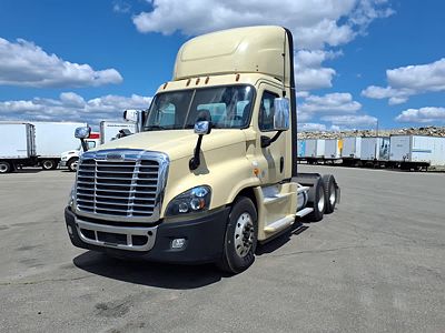 2019 Freightliner CASCADIA 125