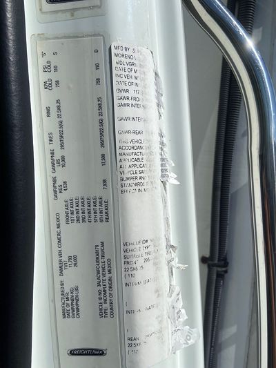 2018 Freightliner M2 106