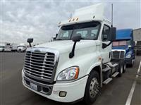 2015 Freightliner CASCADIA 125