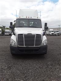 2018 Freightliner CASCADIA 125