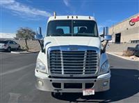 2018 Freightliner CASCADIA 113