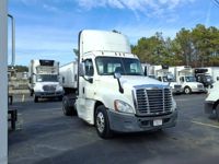 2018 Freightliner FLT7562T