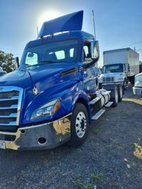 2019 Freightliner NEW CASCADIA PX12664