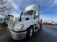 2018 Freightliner CASCADIA 113