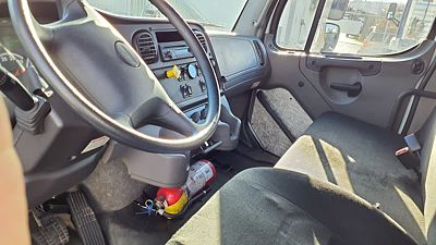 2017 Freightliner M2 106