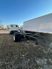 2018 Freightliner M2 106