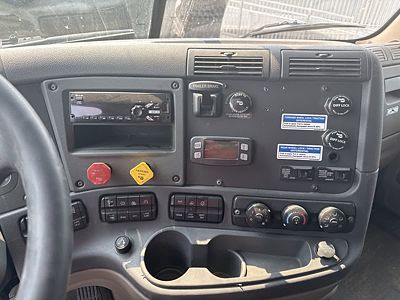 2019 Freightliner CASCADIA 125