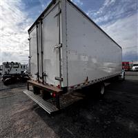 2018 Freightliner M2 106