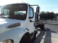 2019 Freightliner M2 106
