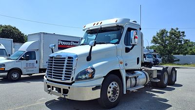 2020 Freightliner CASCADIA 125