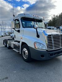 2017 Freightliner CASCADIA 125