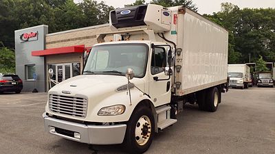 2019 Freightliner M2 106