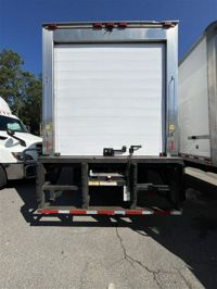 2018 Freightliner M2