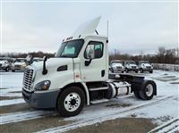 2016 Freightliner CASCADIA 113