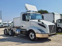 2019 Volvo VNL64T-300