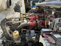 2018 Freightliner FLT8664T