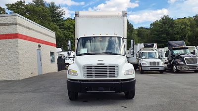 2018 Freightliner M2 106