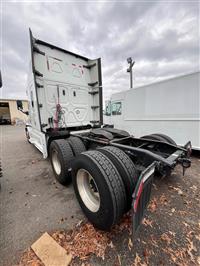 2019 Freightliner CASCADIA 125