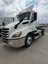 2020 Freightliner NEW CASCADIA 116