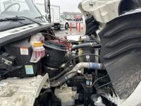 2020 Freightliner M2 106