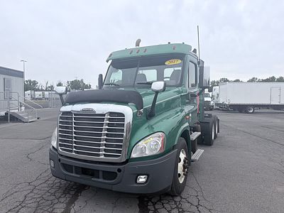2017 Freightliner CASCADIA 125