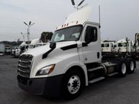 2018 Freightliner NEW CASCADIA PX12664