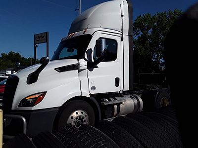 2023 Freightliner CASCADIA PX11664ST