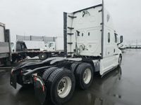 2021 Freightliner NEW CASCADIA PX12664