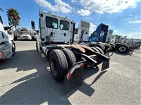 2016 Freightliner CASCADIA 125