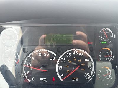 2020 Freightliner M2 106