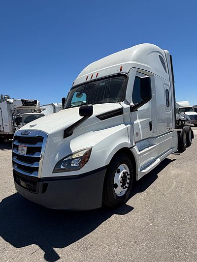 2022 Freightliner NEW CASCADIA PX12664