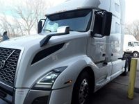 2019 Volvo VNL64T-760