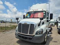 2020 Freightliner CASCADIA 113