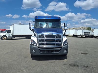 2020 Freightliner CASCADIA 125