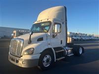 2017 Freightliner CASCADIA 113