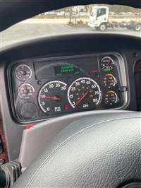 2020 Freightliner M2 106